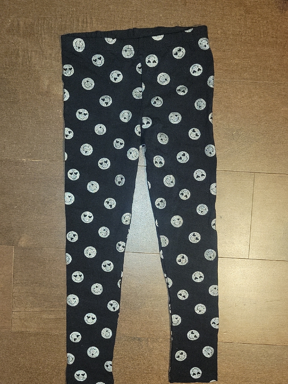 Place Black Leggings with White Emoji Dot Print